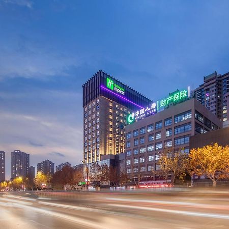 Holiday Inn Express Kaifeng City Center By Ihg Exteriör bild