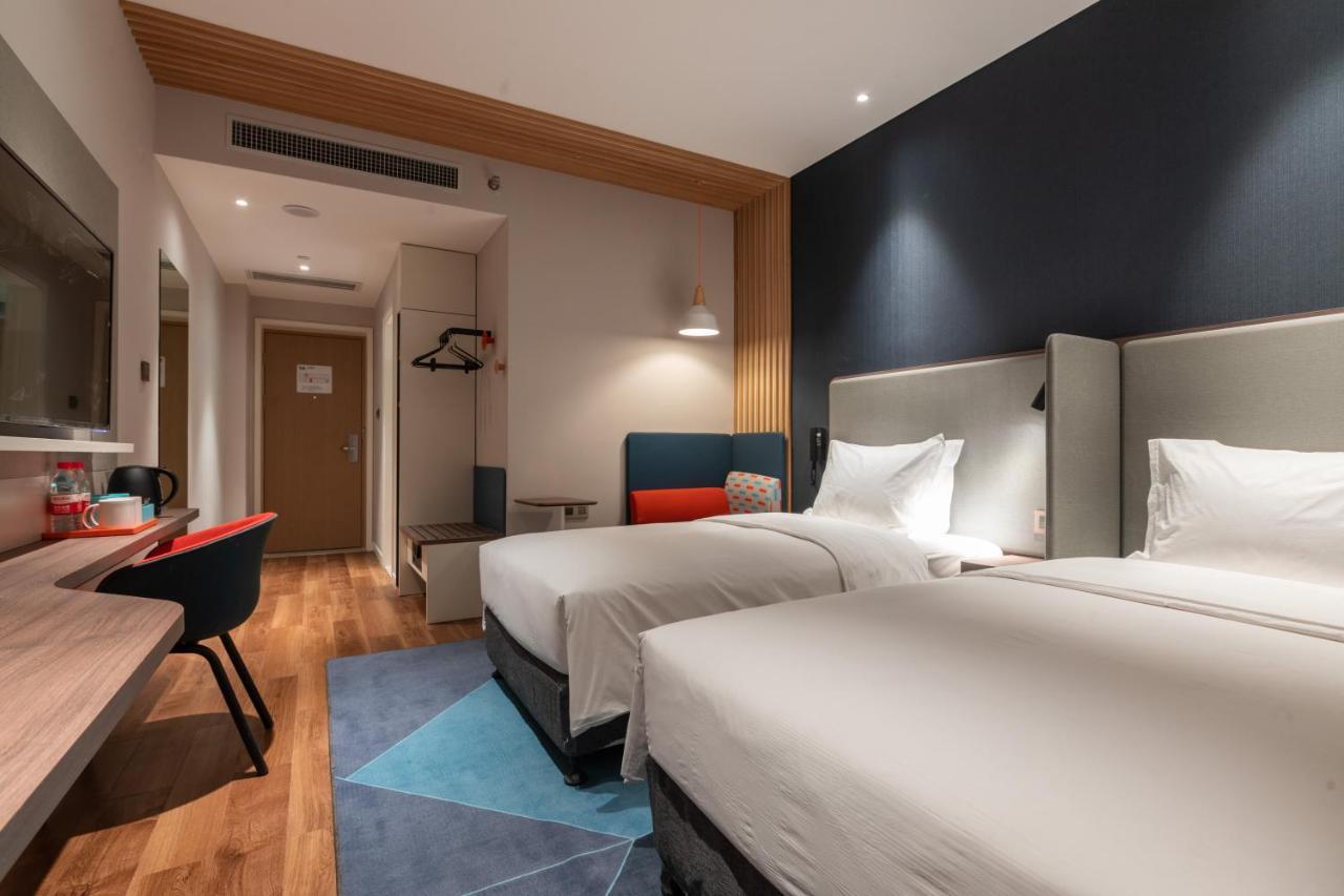 Holiday Inn Express Kaifeng City Center By Ihg Exteriör bild