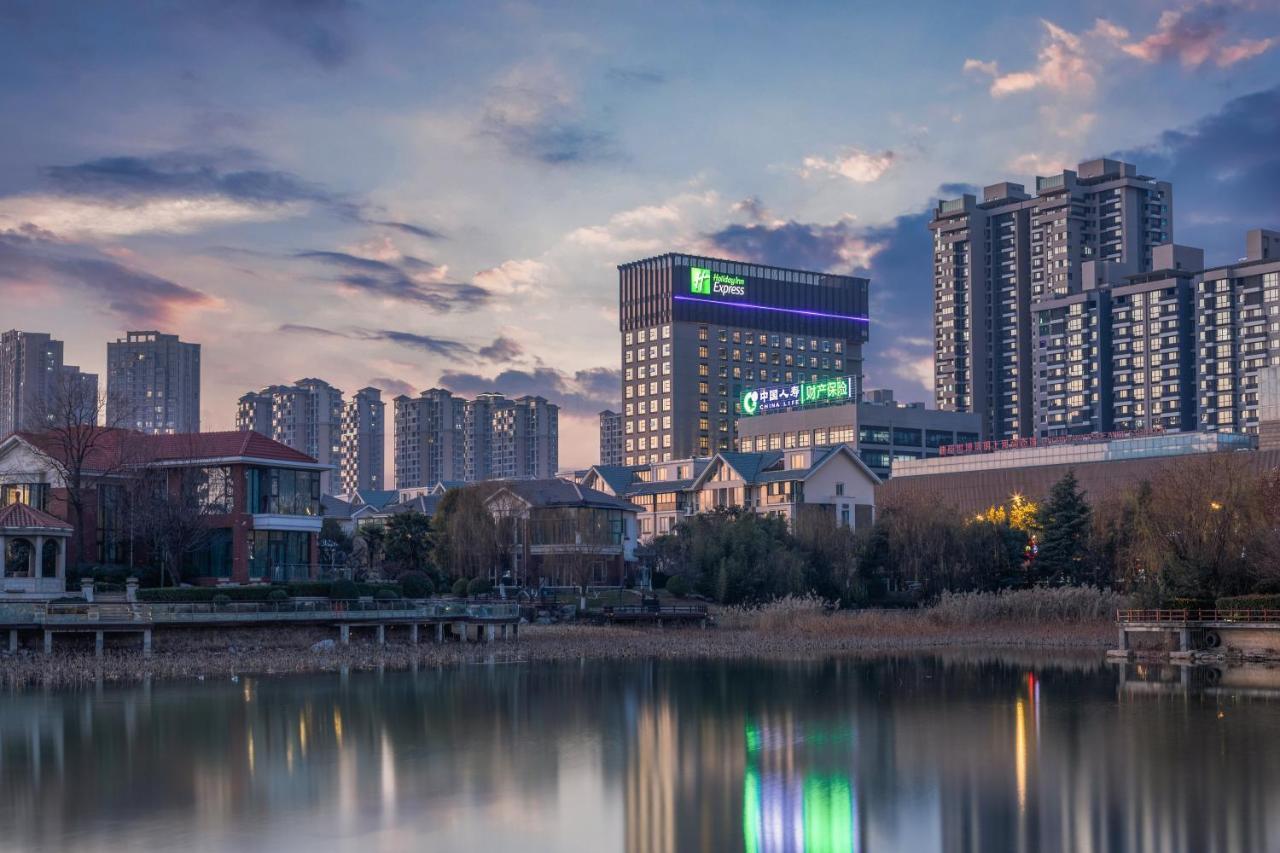 Holiday Inn Express Kaifeng City Center By Ihg Exteriör bild