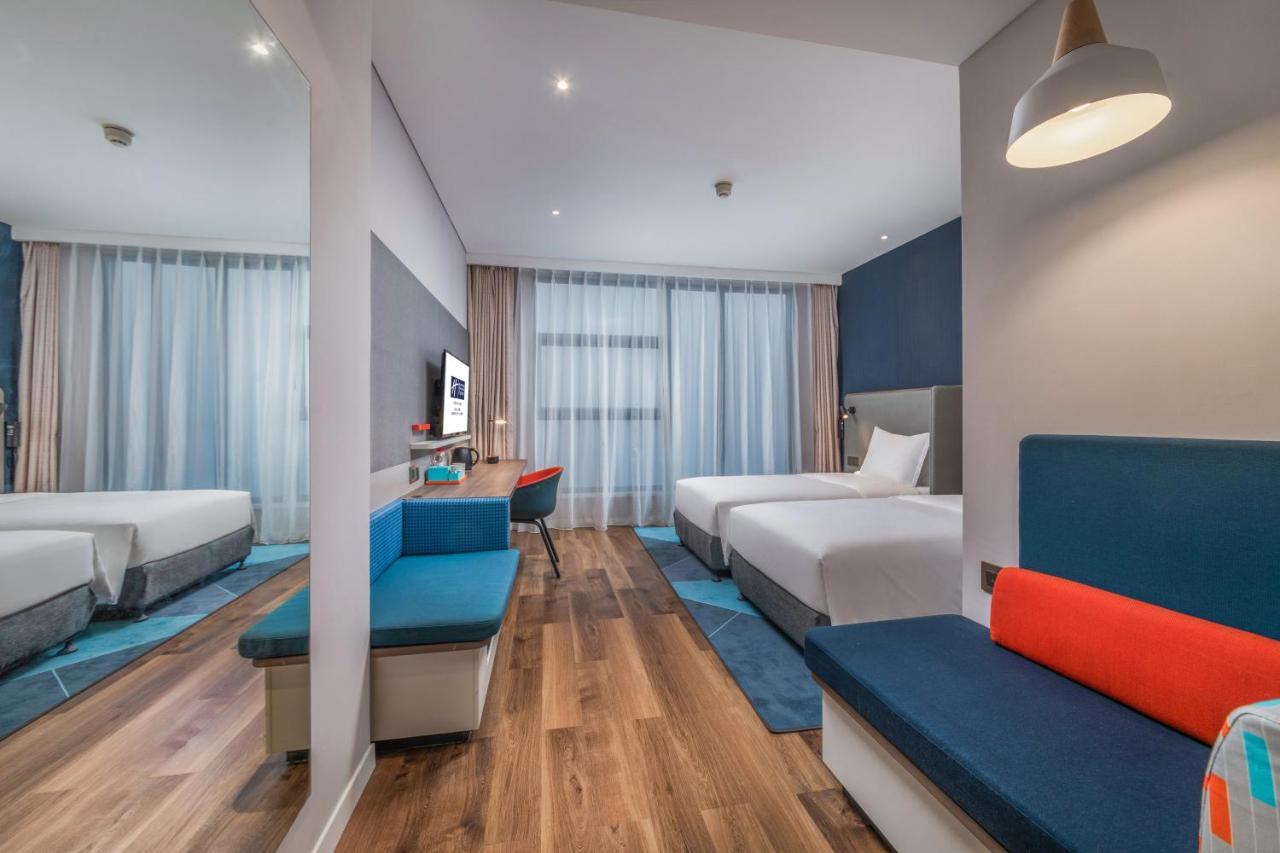 Holiday Inn Express Kaifeng City Center By Ihg Exteriör bild